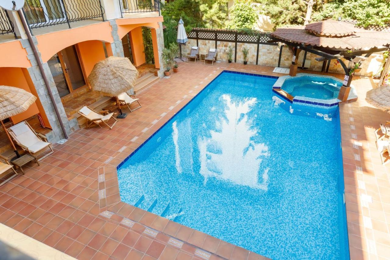 Casa Del Mar Apartments Sunny Beach Exterior photo