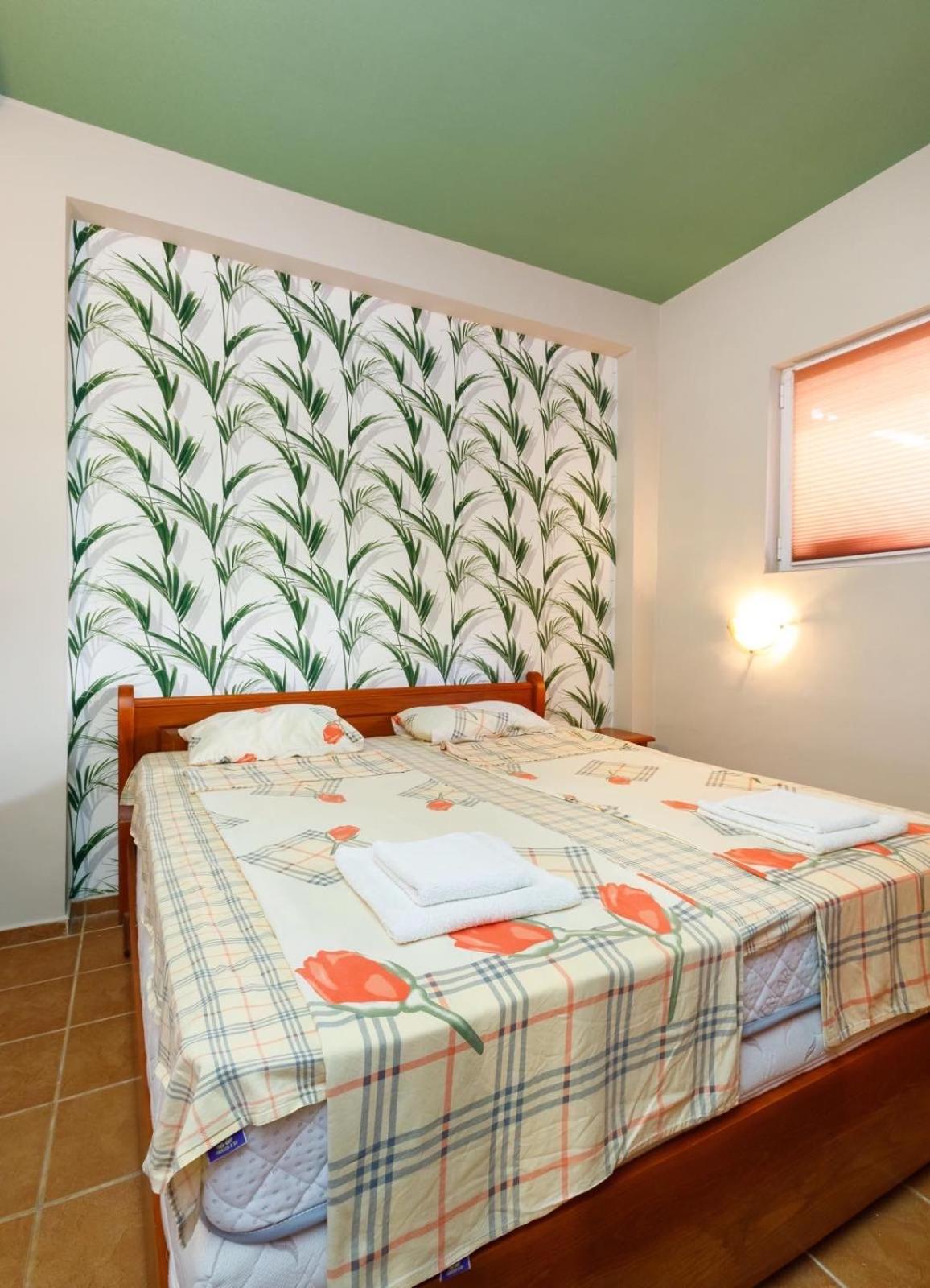 Casa Del Mar Apartments Sunny Beach Exterior photo